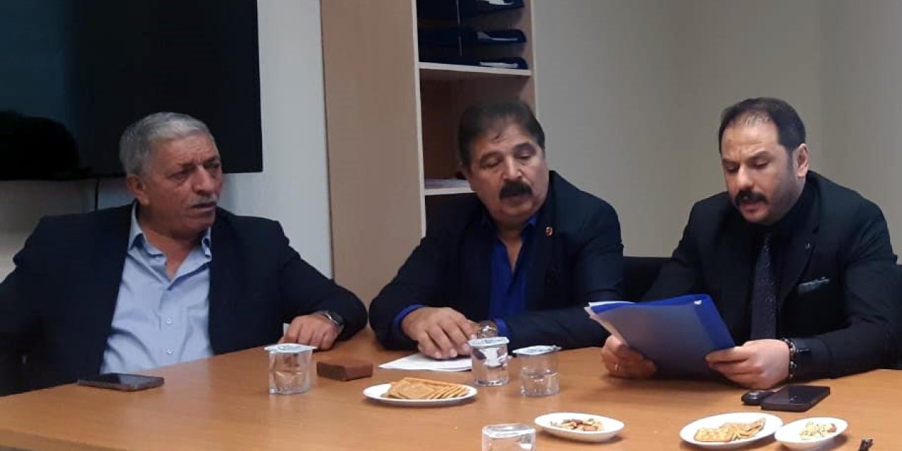 Körfez Belediyesi'nin İyi Partili 3 Meclis Üyesi Partilerinden İstifa Etti