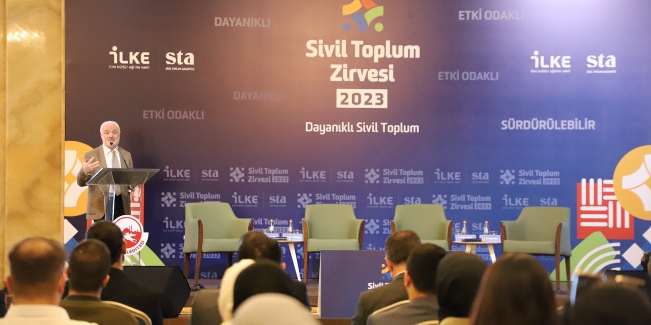 Sivil Toplum Zirvesi Düzenlendi