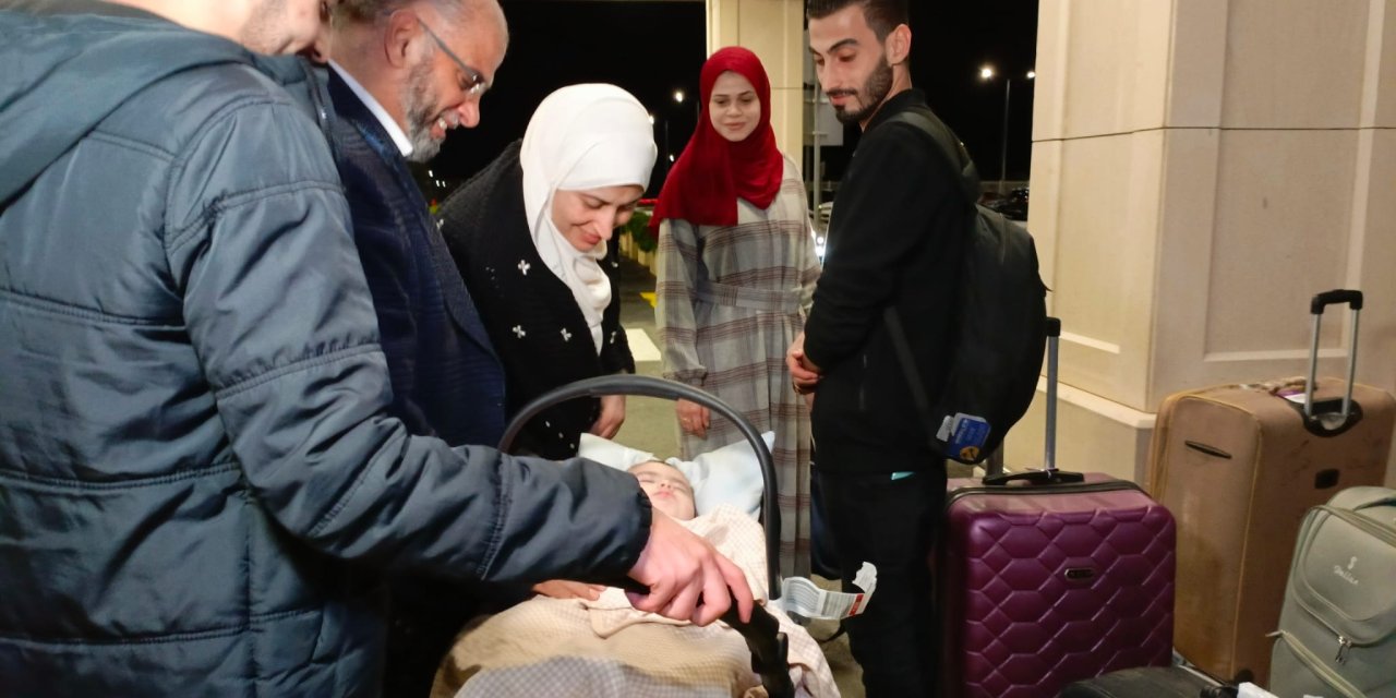 Gazze'den Tahliye Edilen 68 Kişi İstanbul'a Geldi