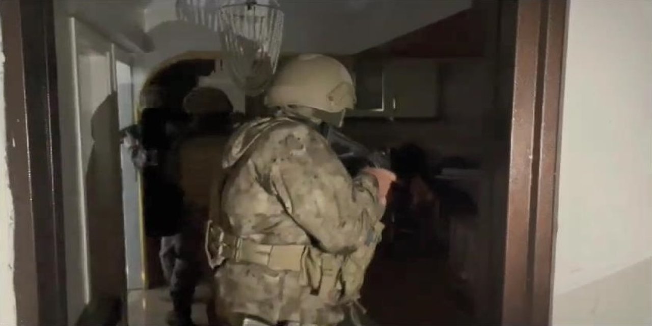 Bursa'da, 1050 Polisle Operasyonda 83 Firari Hükümlü Ve 155 Şüpheli Yakalandı