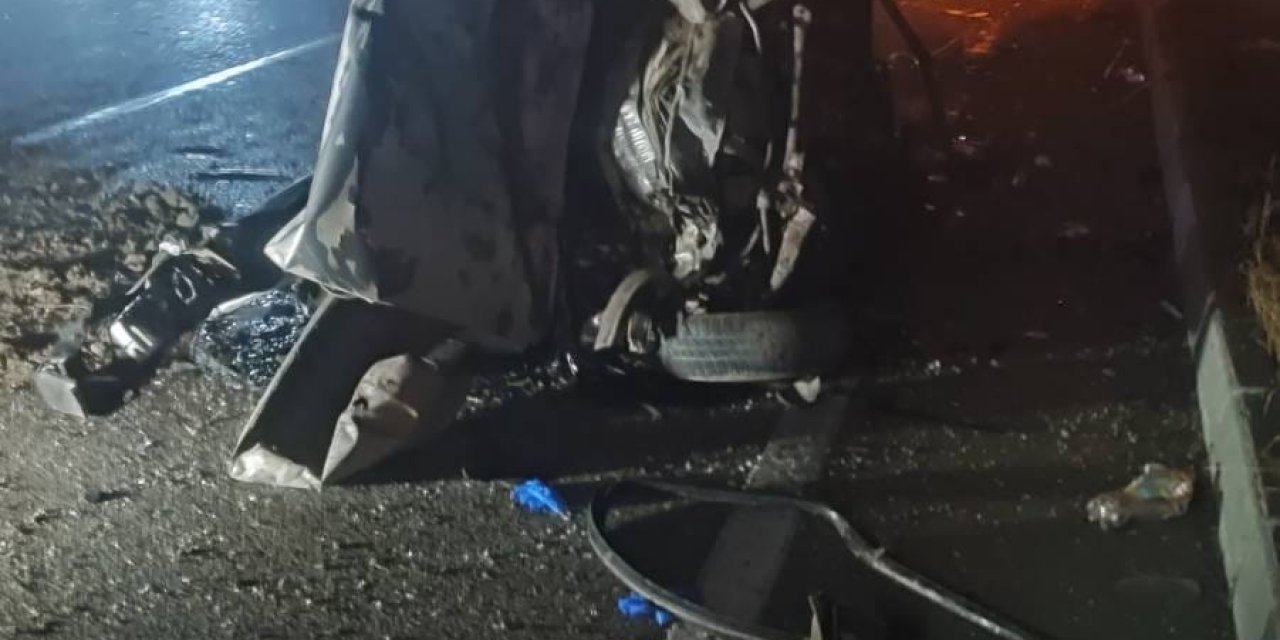 Isparta'da Otomobiller Çarpıştı: 2 Ölü, 2 Yaralı