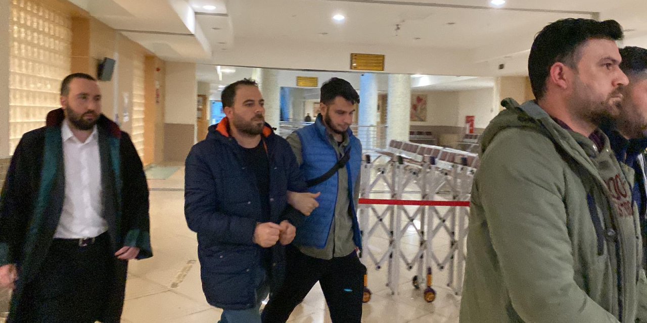 Eski Futbolcu Oktay Derelioğlu Ve Eşine Saldıran Şüpheliler Tutuklandı