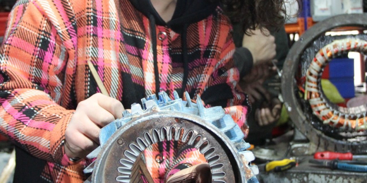 Bobinajcı İlknur Usta