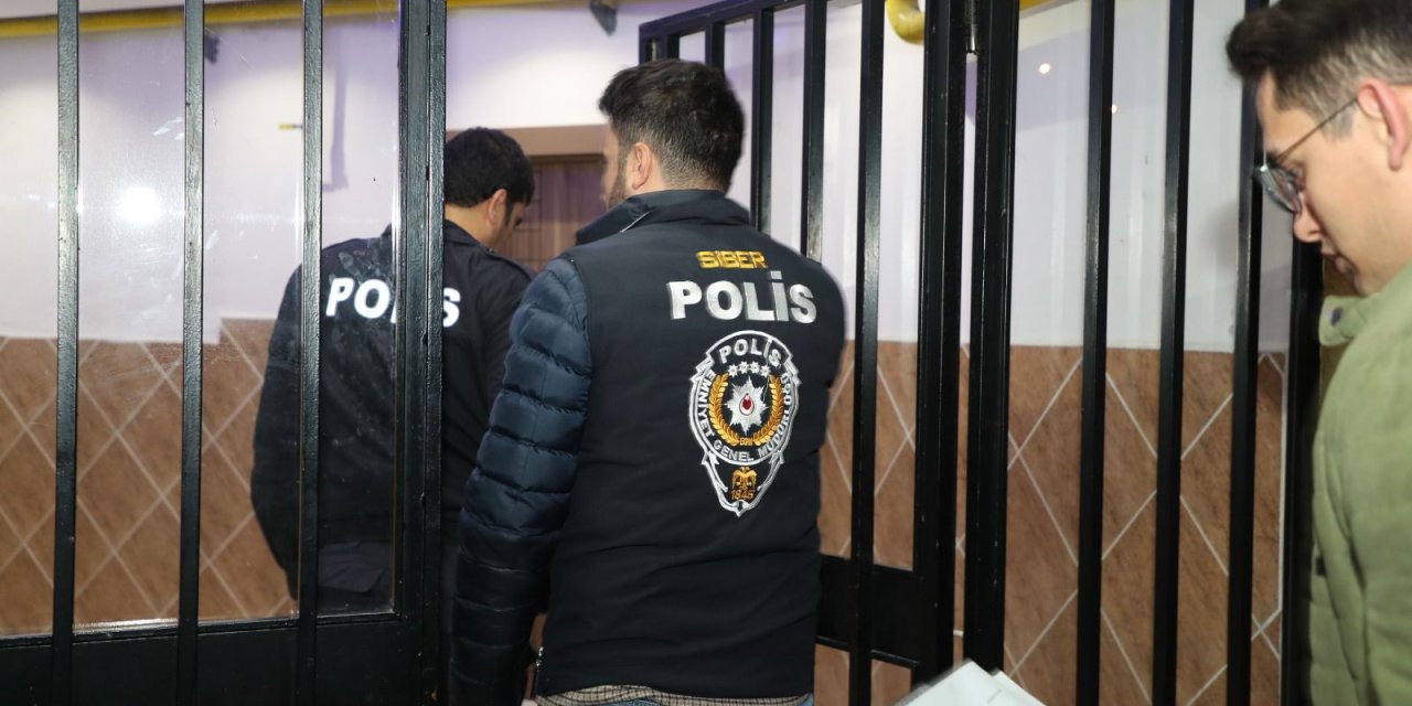 6 İlde Yasa Dışı Bahis Ve Sanal Kumar Aracılarına Operasyon; 17 Gözaltı