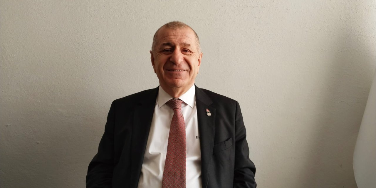 Özdağ: Akşener'in, Zafer Partisi'nin Uzatmış Olduğu Eli Geri Çevirmeyeceğini Düşünüyoruz