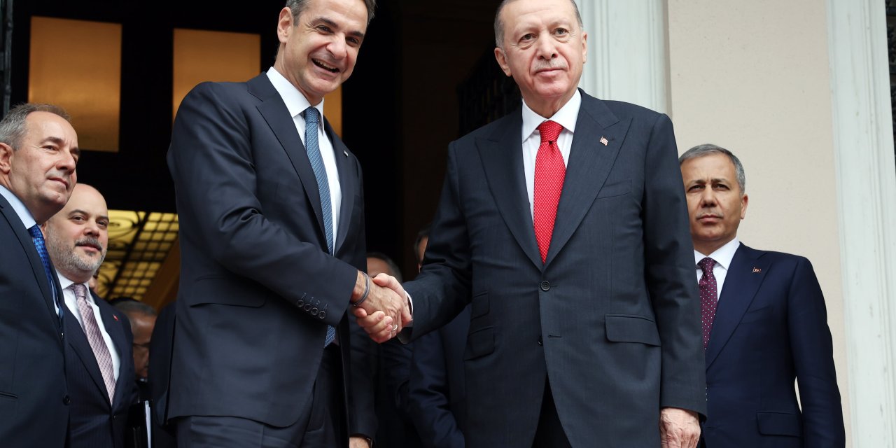 Cumhurbaşkanı Erdoğan, Miçotakis Tarafından Uğurlandı