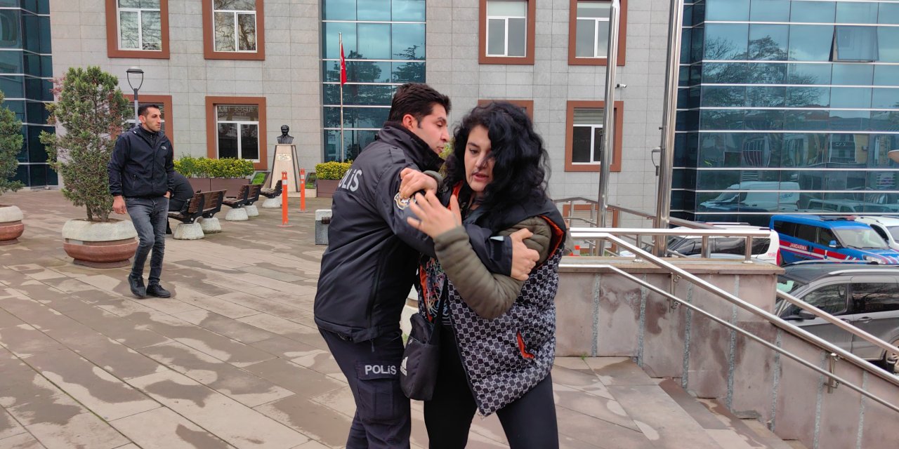 Hırsızlıktan Tutuklandı; Kendisini Görüntüleyen Gazetecilere Saldırmaya Çalıştı