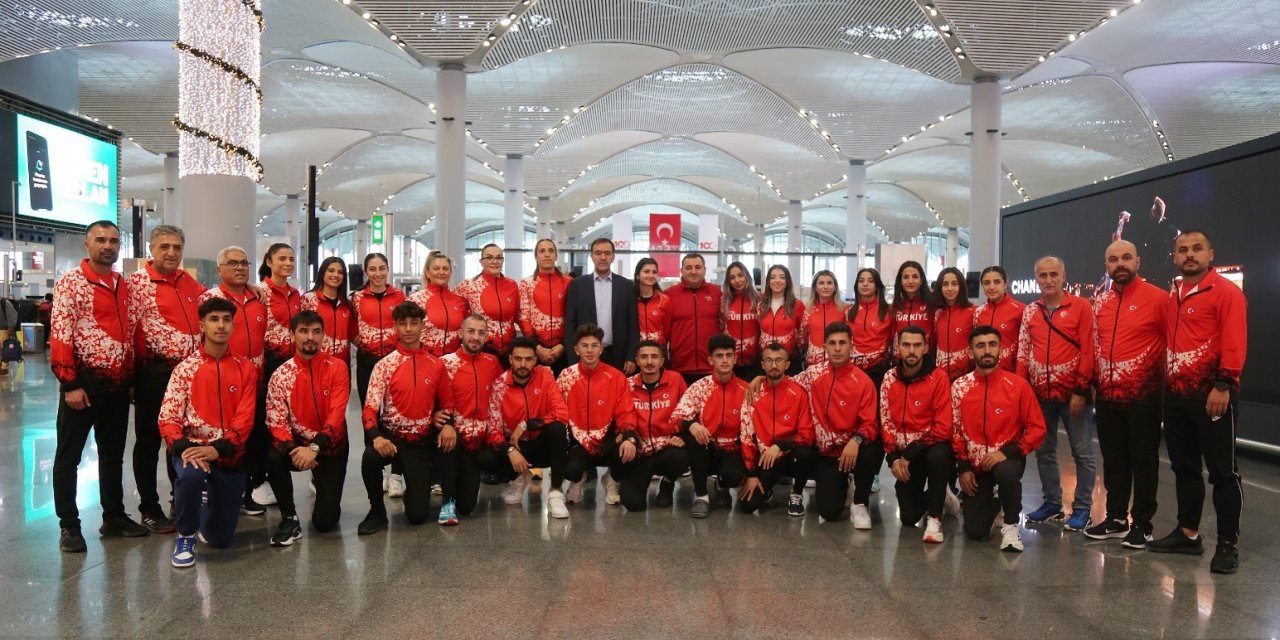 Kros Kadın Ve Erkek Atletizm Milli Takımı, Brüksel'e Gitti