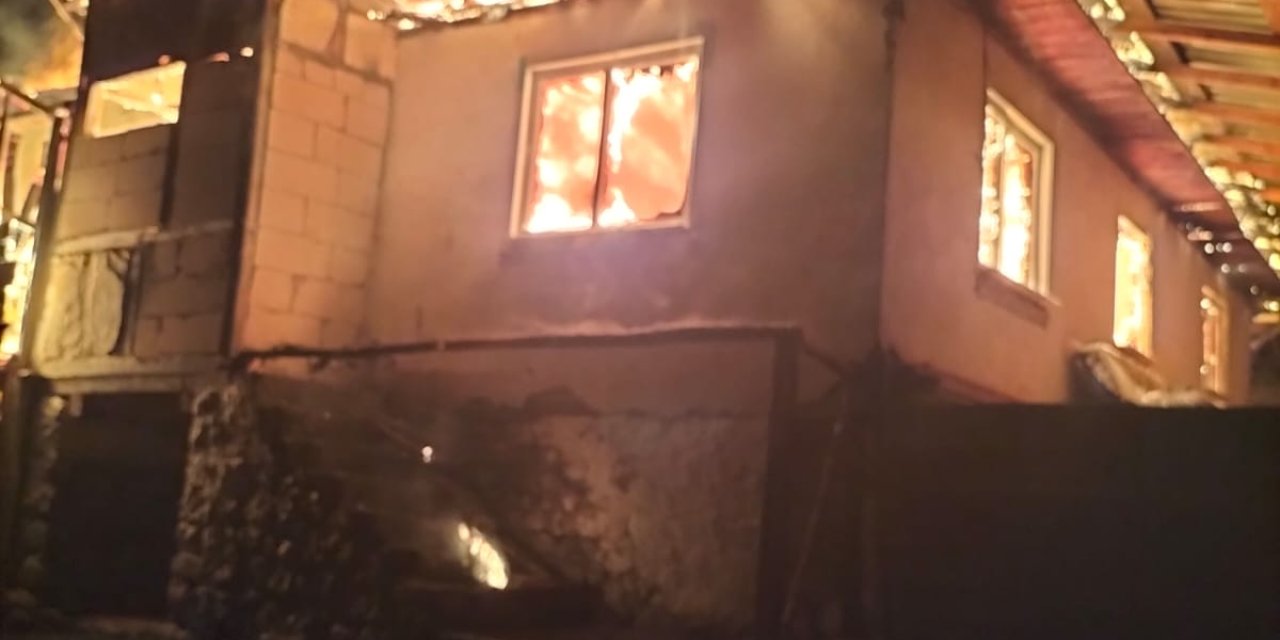 21 Günde 5 Yangının Çıktığı Köyde Tedirginlik