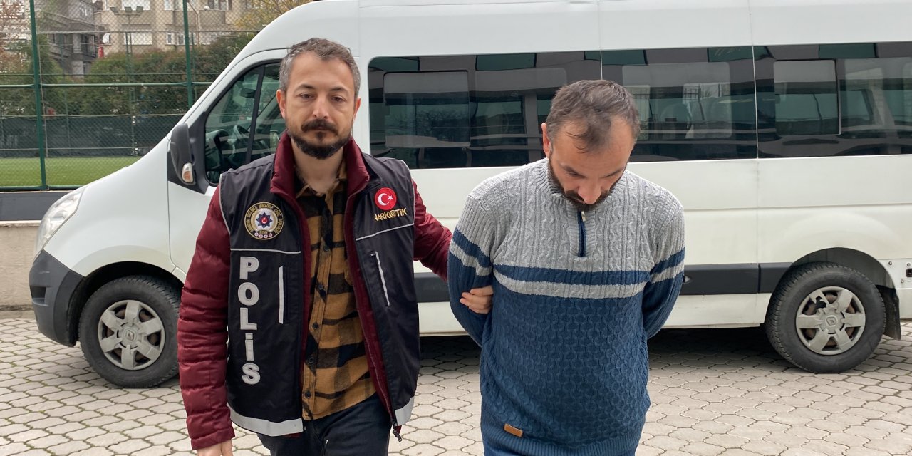 Tır'daki 3 Kilo 950 Gram Uyuşturucuyu Tony Buldu (2)