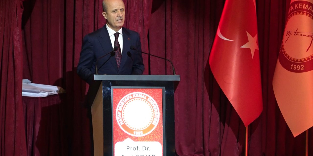 Yök Başkanı Özvar'dan Deprem Mağduru Akademisyenlere Övgü