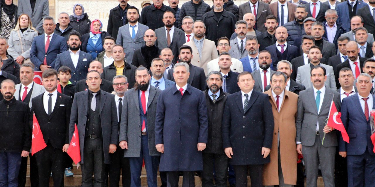 Ocak Partililer Anıtkabir'i Ziyaret Etti