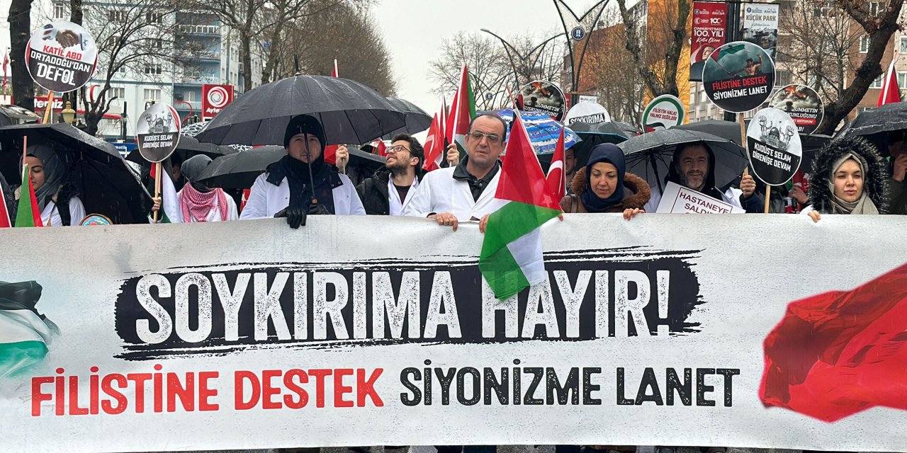 Sağlık Çalışanlarından Sessiz Filistin Yürüyüşü