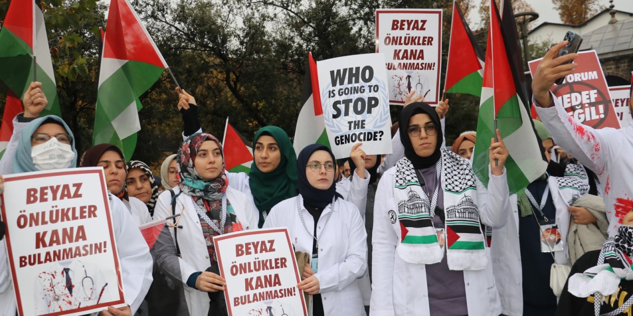 Diyarbakır Ve Siirt’te Doktorlardan ‘Sessiz Yürüyüş’ İle İsrail Protestosu