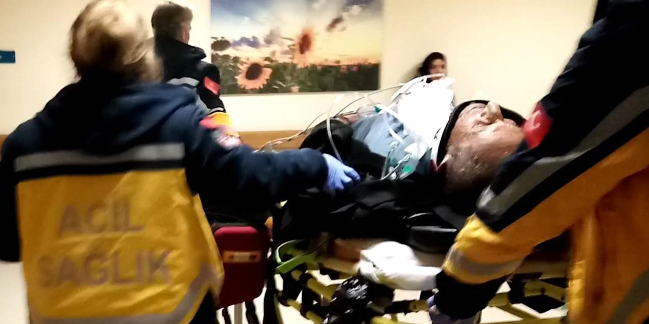 Yolun Karşısına Geçmek İsterken Otomobilin Çarpmasıyla Ağır Yaralandı