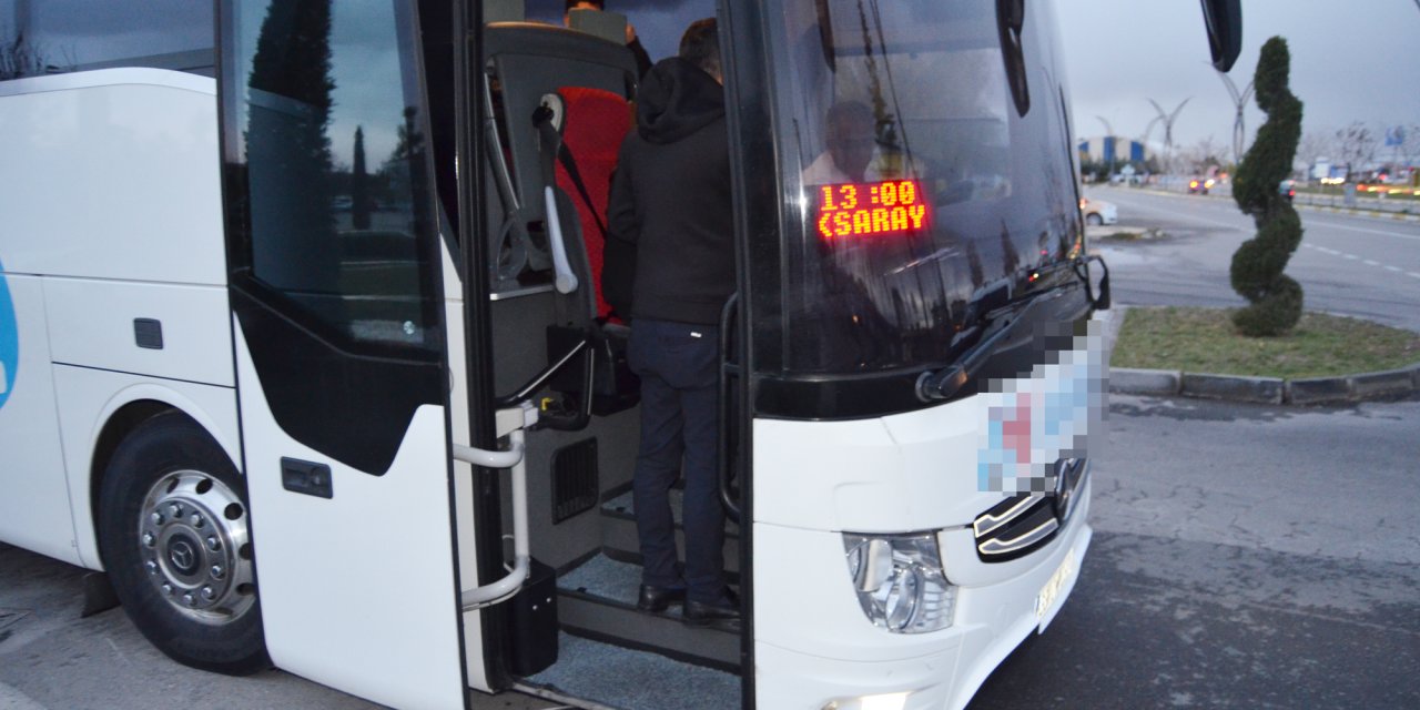 Kural İhlali Yapan Otobüs Şoförüne Sivil Polisten Ceza