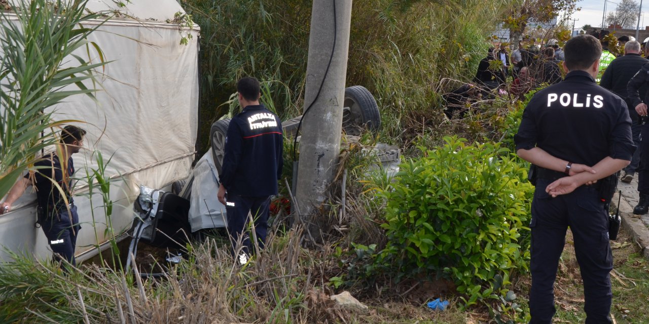 17 Yaşındaki Saffet, Babasının Otomobiliyle Yaptığı Kazada Öldü