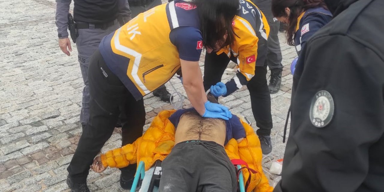 Falezlerden Düştü, 30 Dakikalık Kalp Masajıyla Hayata Tutundu