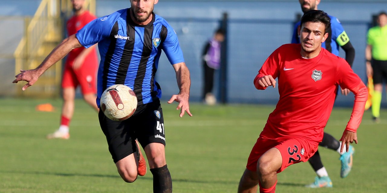 Karacabey Belediyespor–nazilli Belediyespor: 3-0