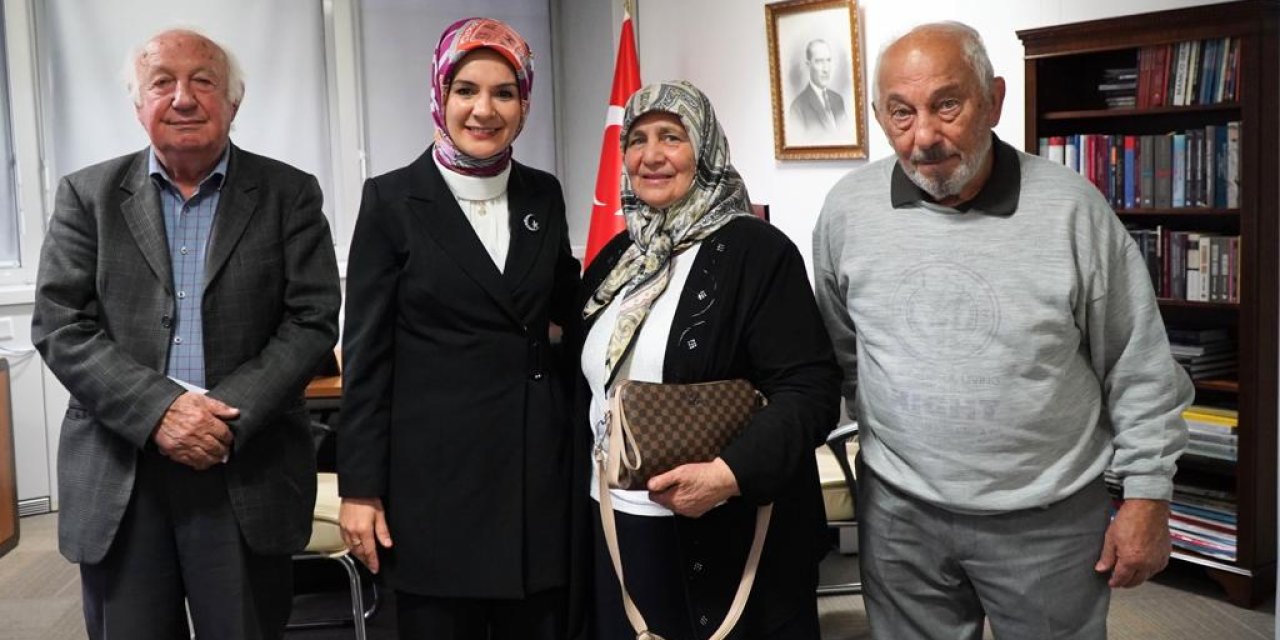 Bakan Göktaş, Cenevre’de Yaşayan Türklerle Bir Araya Geldi