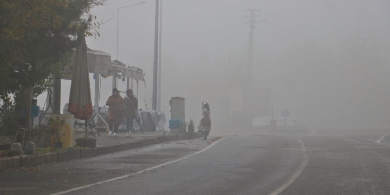 Diyarbakır'da Sis Etkili Oldu