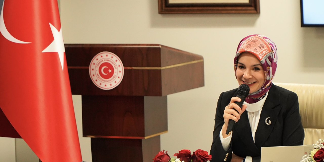 Bakan Göktaş, Cenevre Başkonsolosluğu’nda Türk Vatandaşlarıyla Görüştü