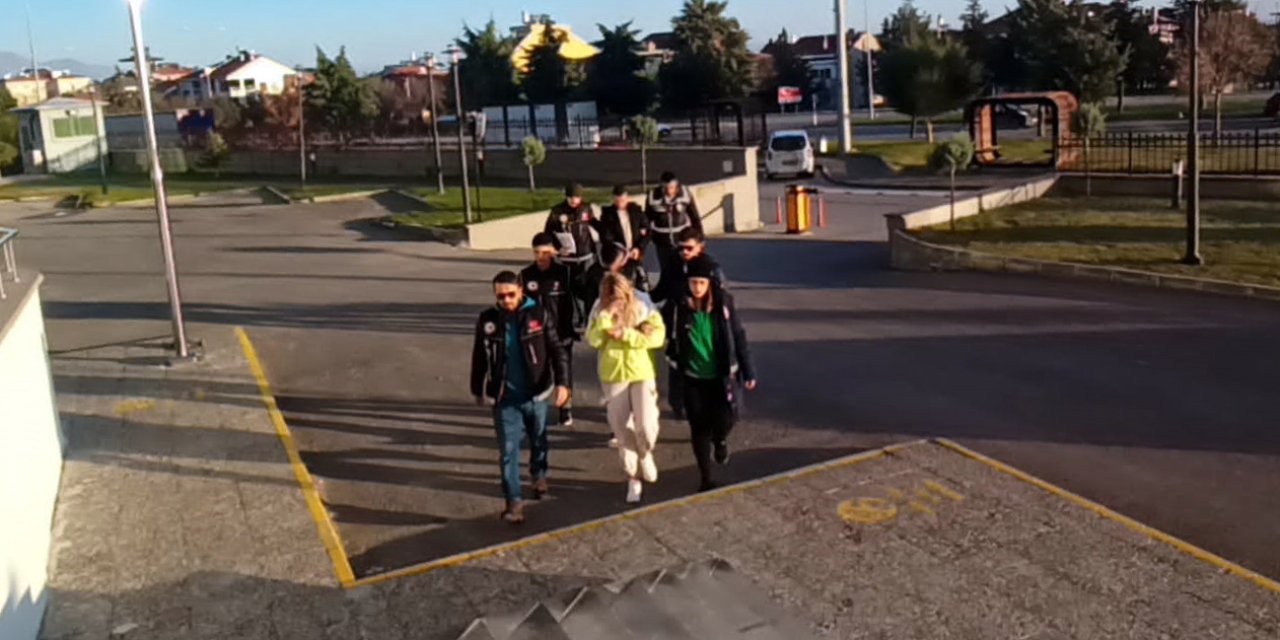 Karaman'da Uyuşturucu Operasyonunda 3 Tutuklama