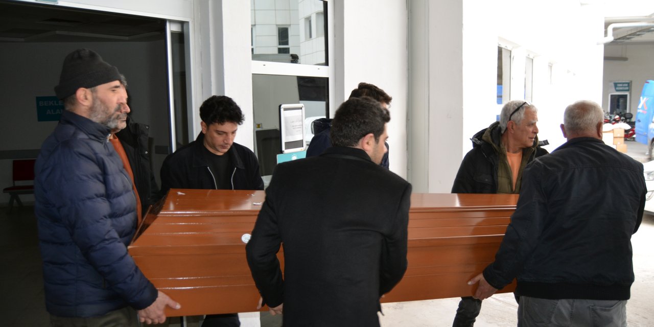 Kızının Düğünü Dönüşü Kazada Ölen Annenin Cenazesi Memleketine Gönderildi