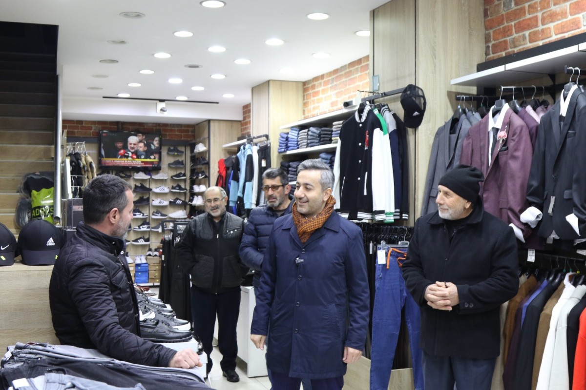 Rize Milletvekili Aday Adayı Dr. İbrahim Türüt, Vatandaş ve Esnafla İç İçe