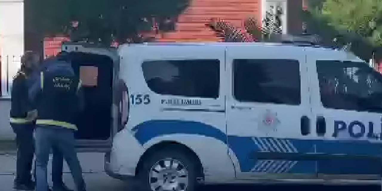 Edremit'te 30 Yıl Hapis Cezası İle Aranan Firari Hükümlü Yakalandı