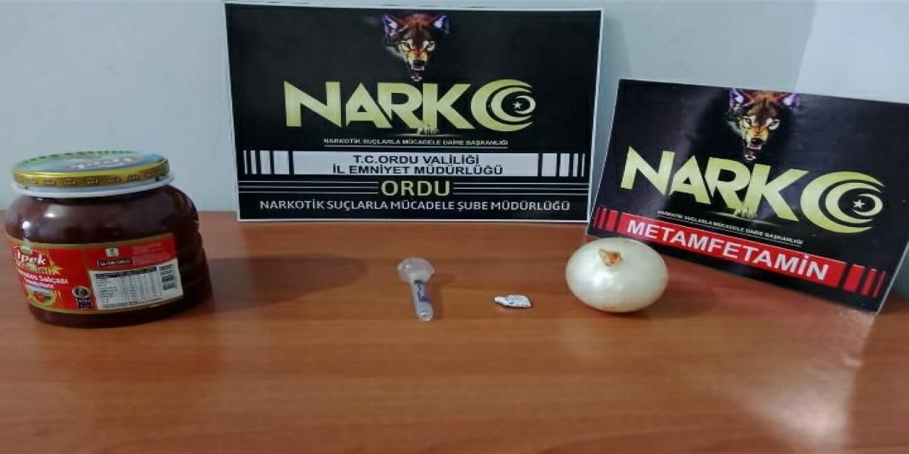 Salça Kabında Uyuşturucu Ele Geçirildi