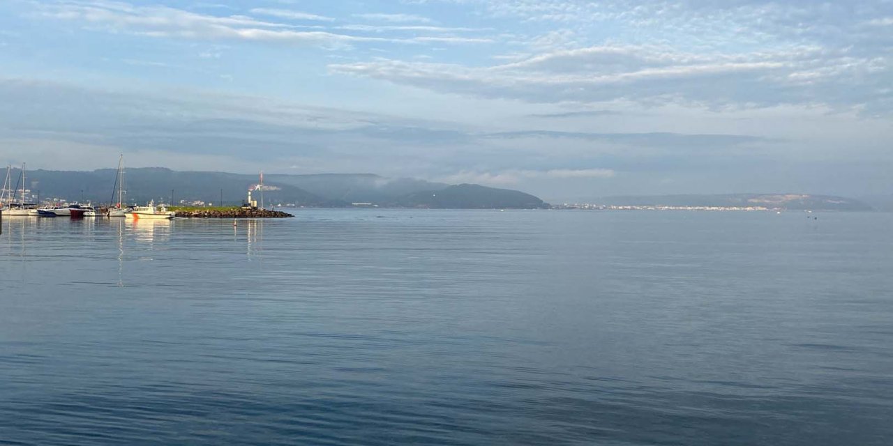 Çanakkale'de Boğaz Trafiğine 'Sis' Engeli