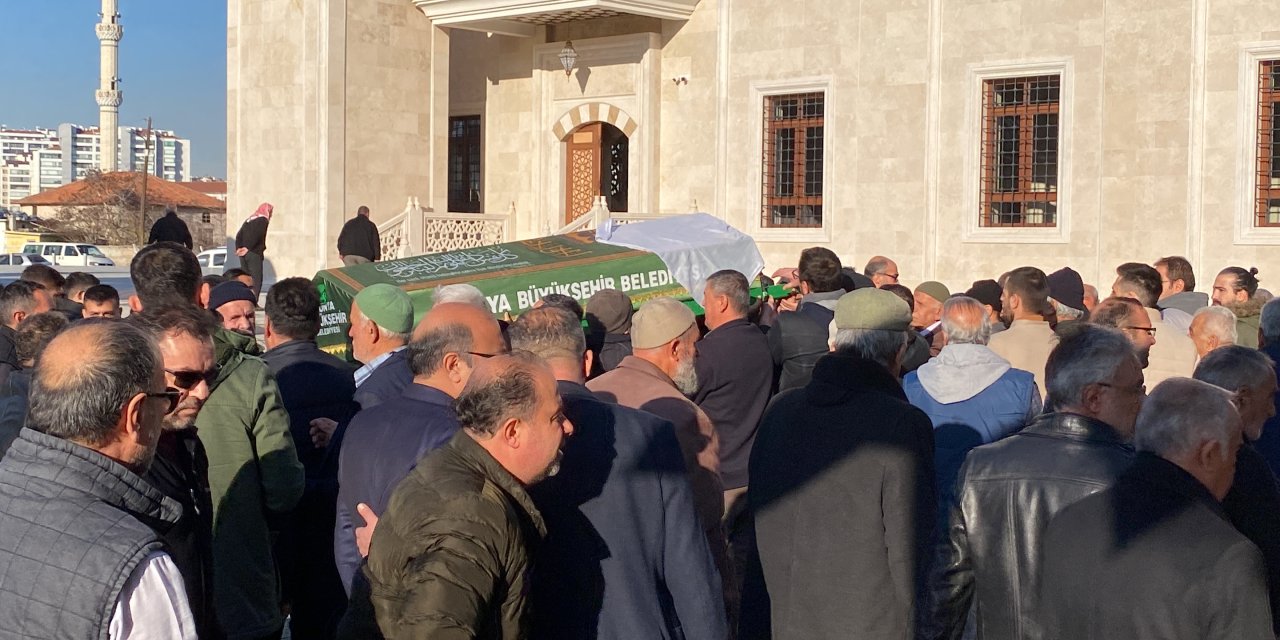 Sobadan Zehirlenen Anne Toprağa Verildi, Kızının Tedavisi Sürüyor