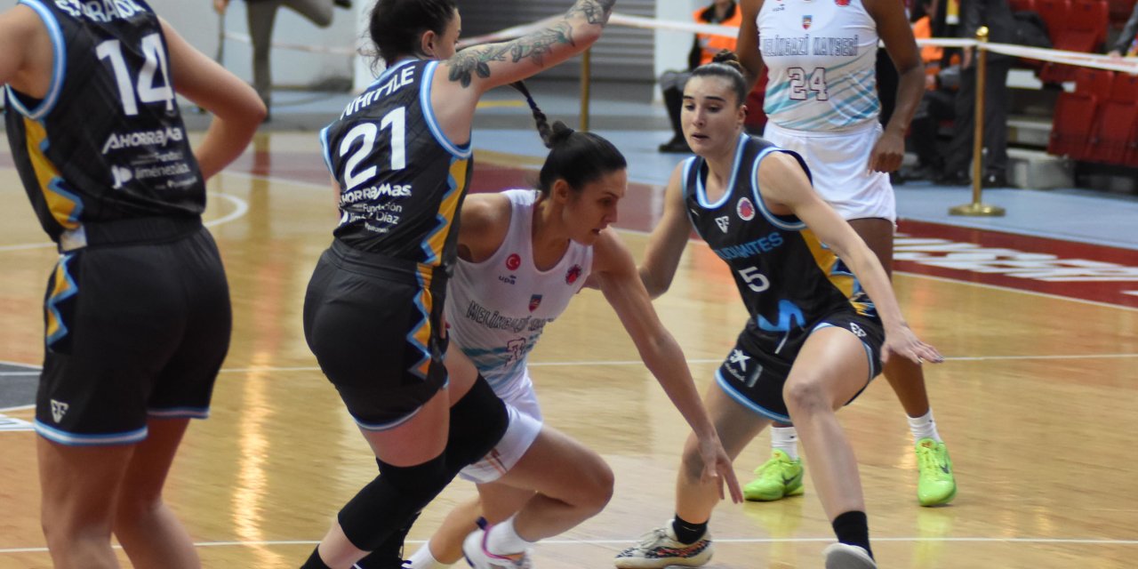 Melikgazi Kayseri Basketbol - Movistar Estudiantes: 81-55