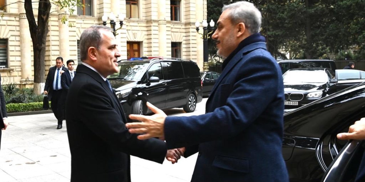 Bakan Fidan, Mevkidaşı Bayramov İle Bir Araya Geldi