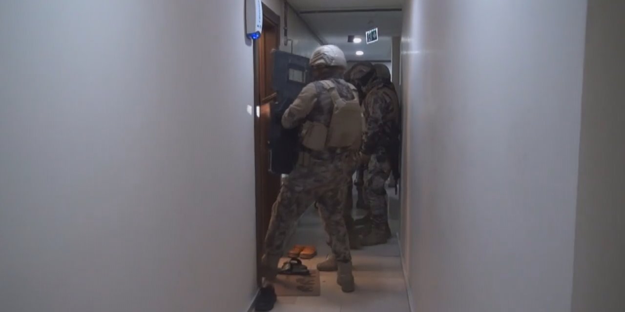 Fotoğraflar // Pkk Operasyonunda 8 Şüpheli Yakalandı