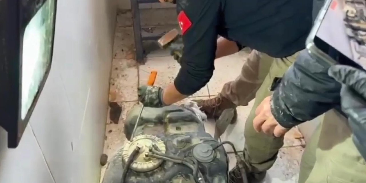 Cipin Yakıt Deposunda 111 Kilo Metamfetamin Ele Geçirildi