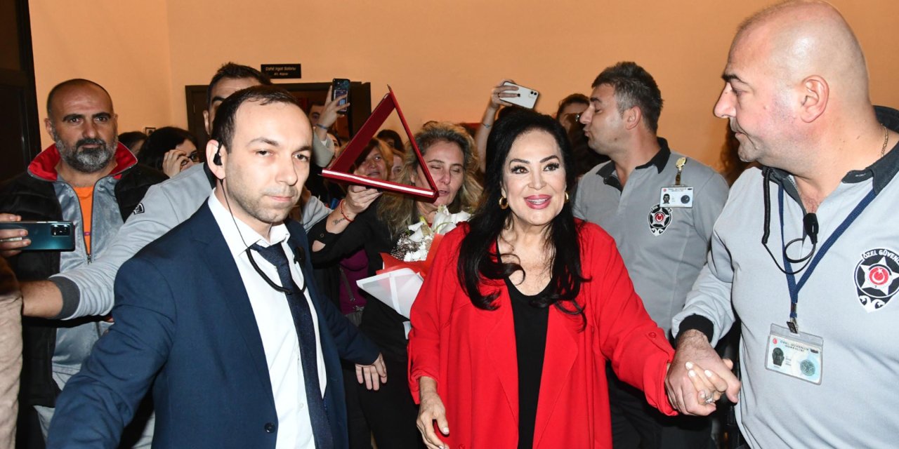 Türkan Şoray, Cahit Irgat’ı Anma Gecesine Katıldı