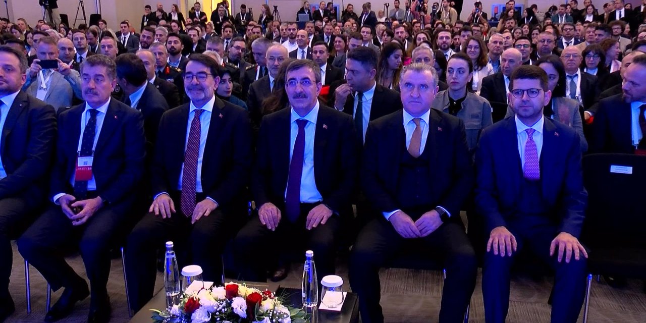 Cumhurbaşkanı Yardımcısı Yılmaz : İşsizlik Oranı Son 11 Yılın En Düşüğü