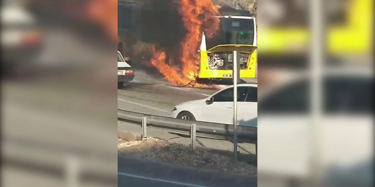 Şanlıurfa’da Halk Otobüsü Yandı