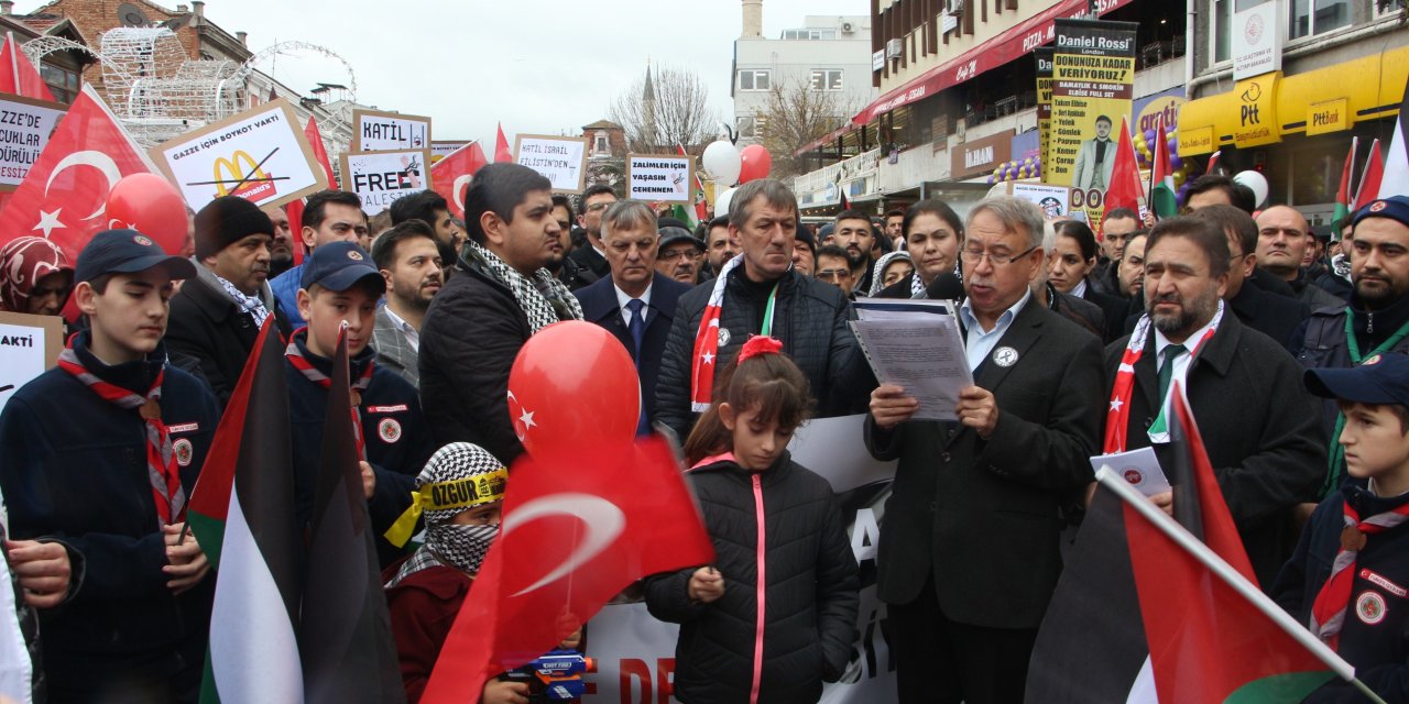 Edirne'de, Filistin'e Destek Yürüyüşü Düzenlendi