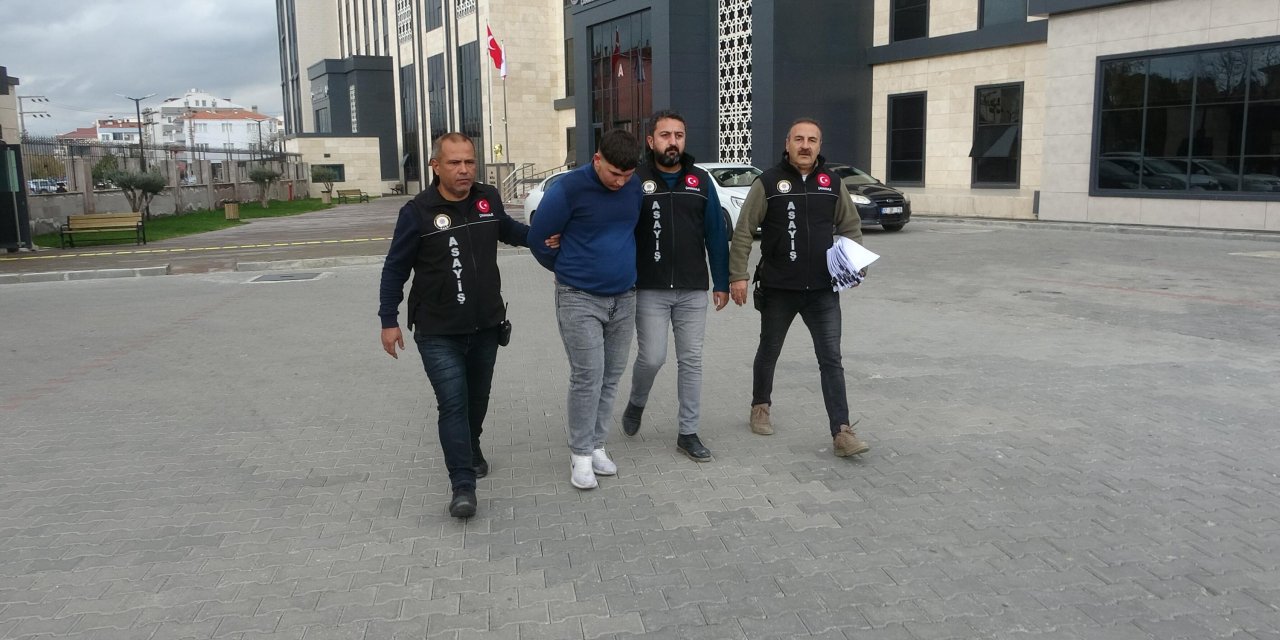 Çanakkale'de 40 Yıl Hapisle Aranan Firari Şüpheli Yakalandı