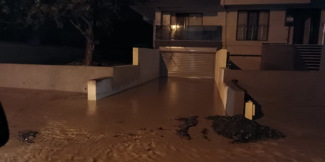 Çanakkale'de Sağanak Nedeniyle Dere Taştı (4)