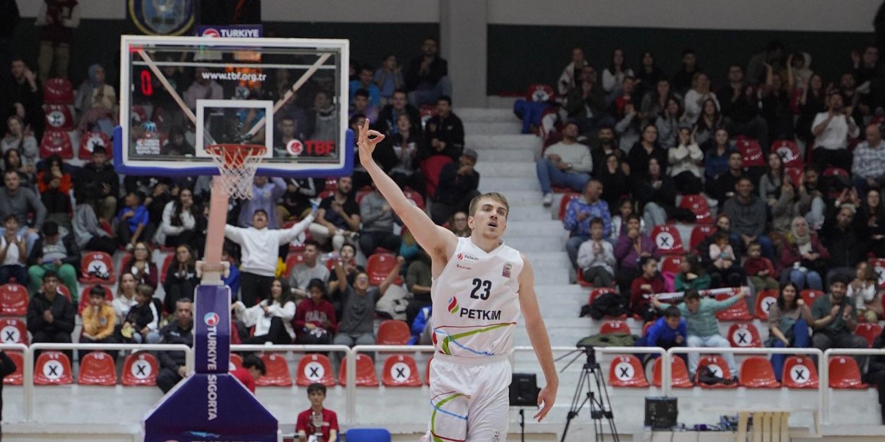 Petkimspor Farkla Nefes Aldı