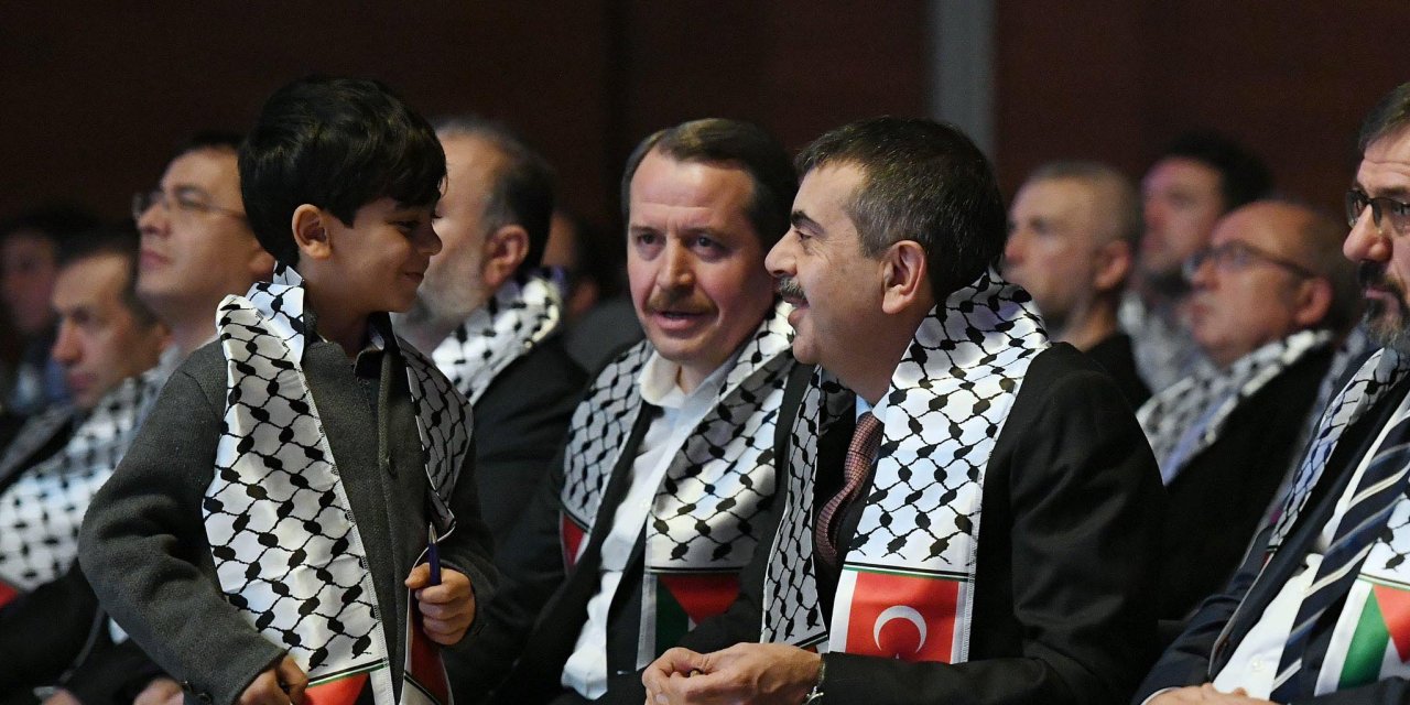 Bakan Tekin: Öğretmenlik Meslek Kanunu Çalışmamızı Yakında Paylaşacağız