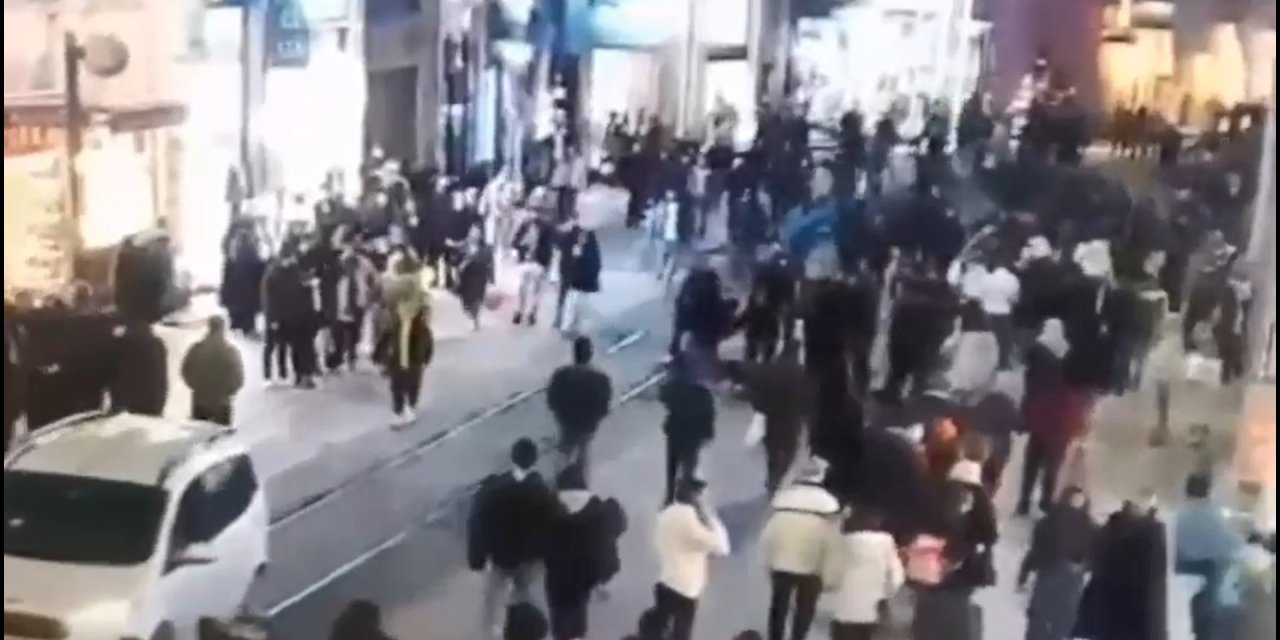 Taksim'de Ağızlıksız Pitbull Gezdirenlere 66 Bin 798 Lira Ceza