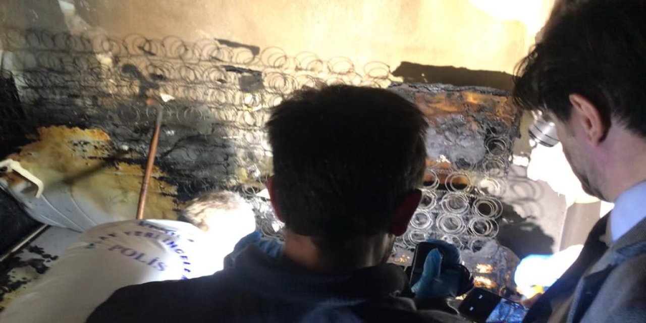 Evindeki Yangında Hayatını Kaybetti