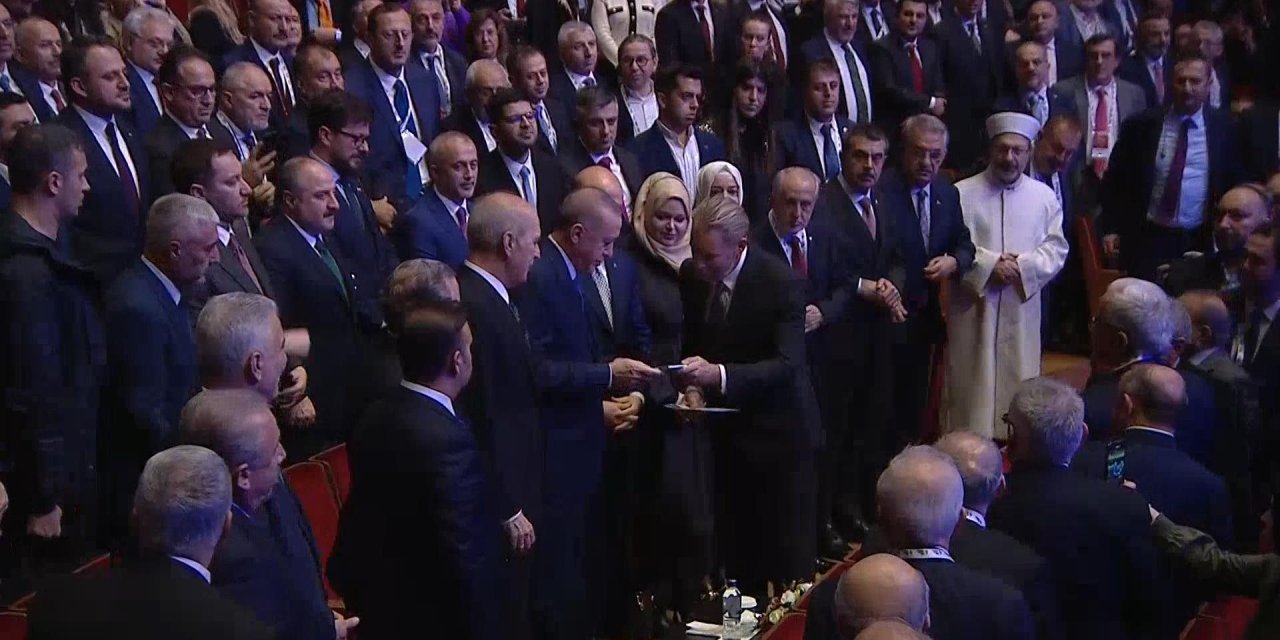(Fotoğraf)cumhurbaşkanı Erdoğan Ödül Töreninde Konuştu