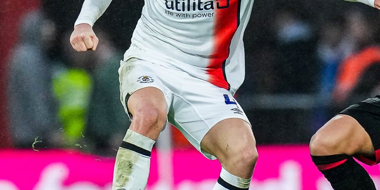 Luton Town Forması Giyen Tom Lockyer, Maç Esnasında Kalp Krizi Geçirdi