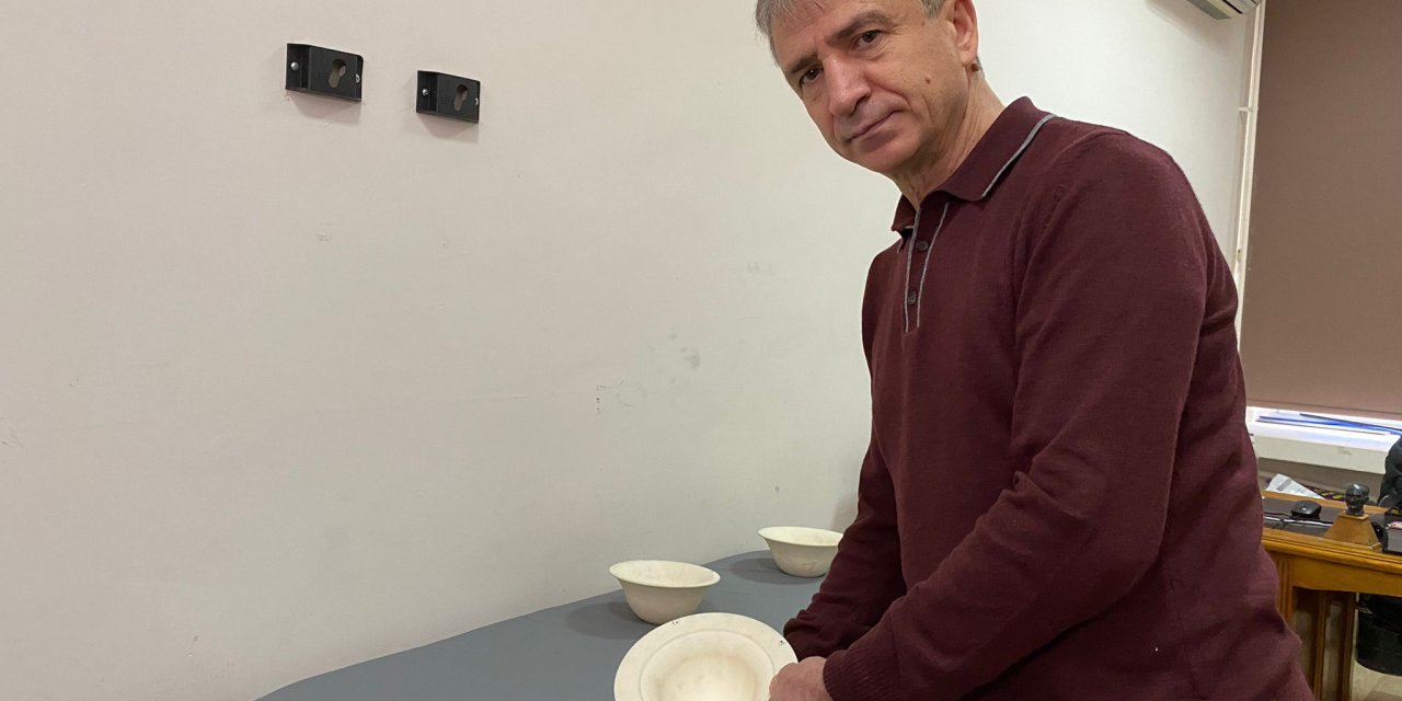 İlim Yayma Vakfı Büyük Ödülü'nün Sahibi Prof.dr. İbrahim Akduman Araştırmasını Anlattı